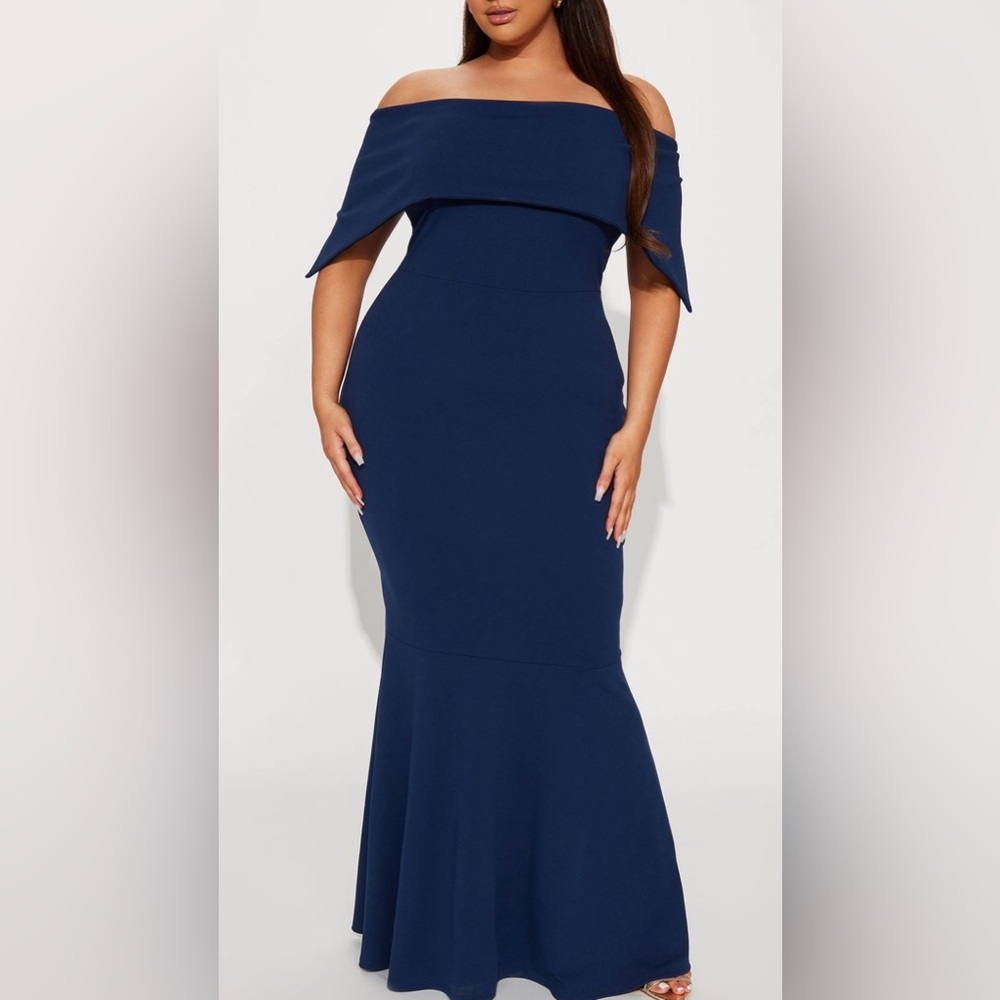 Fashion Nova Elegant Navy Blue Off-Shoulder Dress plus size 1X - Picture 2 of 4